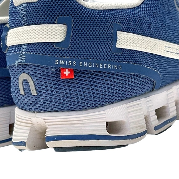 On Cloud On-Running Women's Athletic Shoes Size 8.5 - Picture 6 of 14